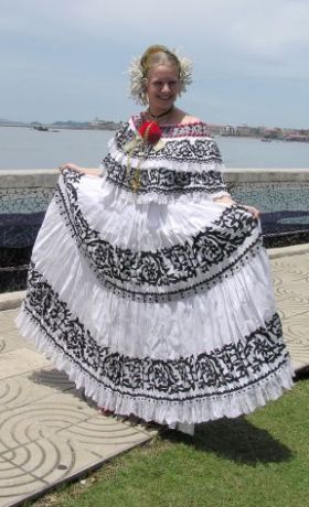 Foreign born woman wearing Panama traditional pollera dress – Best Places In The World To Retire – International Living